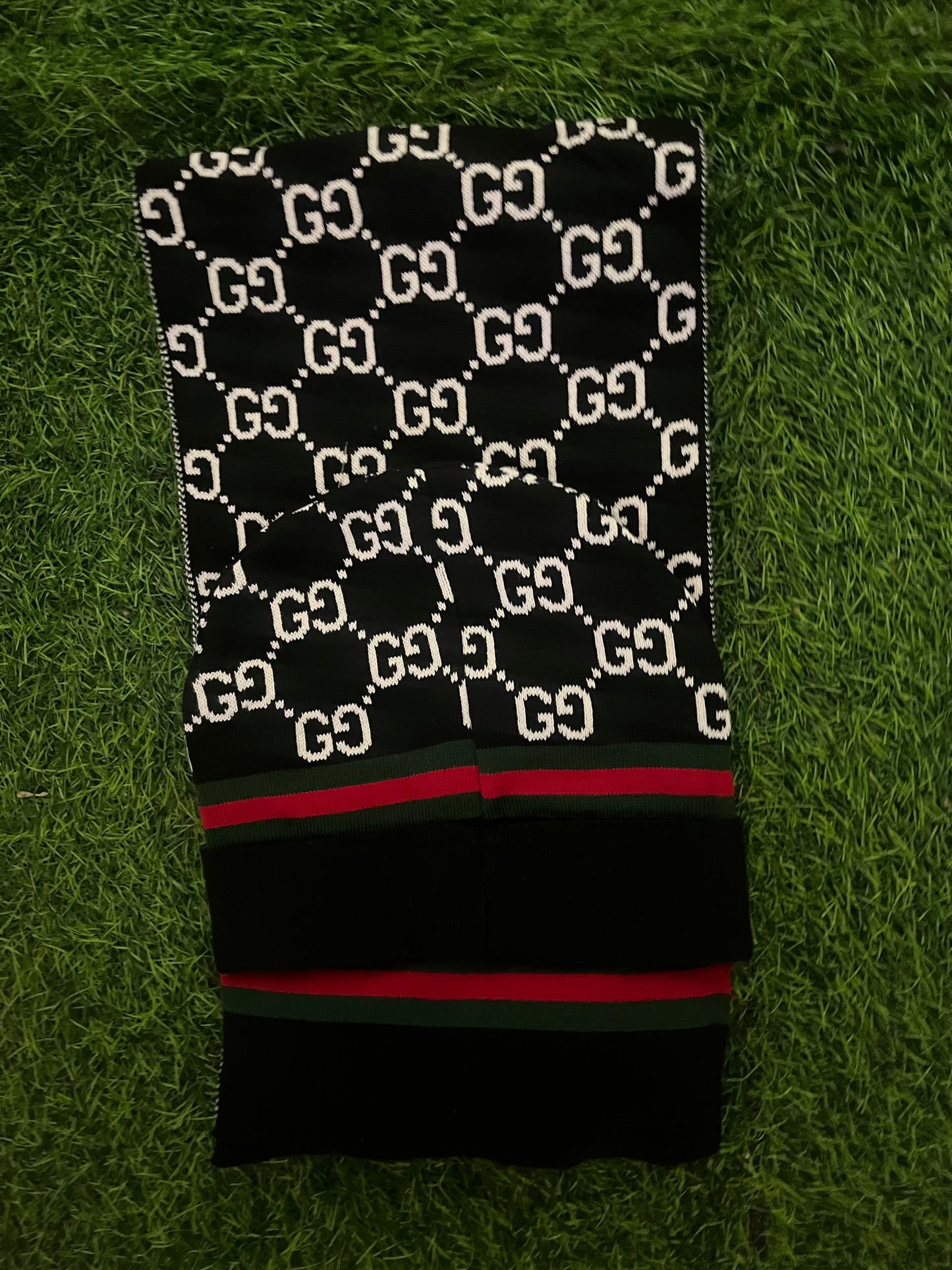 Gucci Kapa + šal -30%%