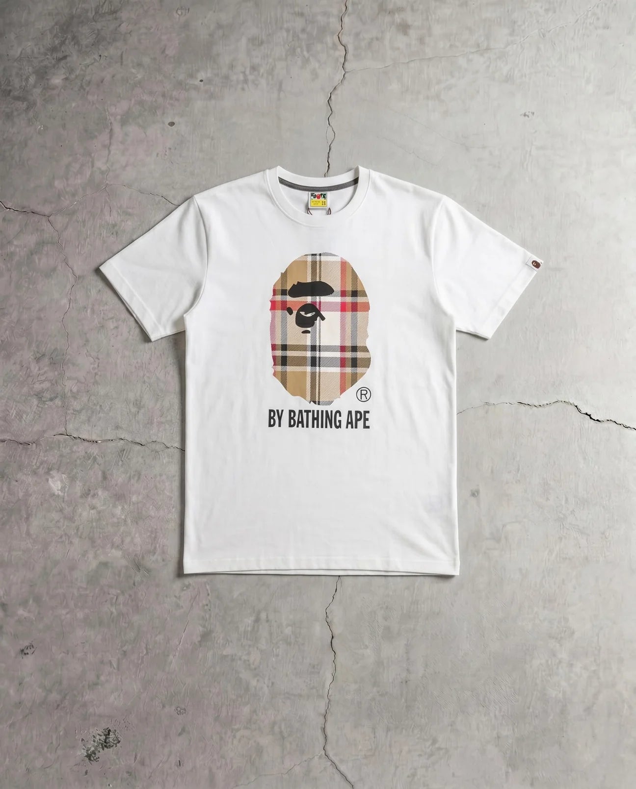 Bape x Burberry Majica Bela