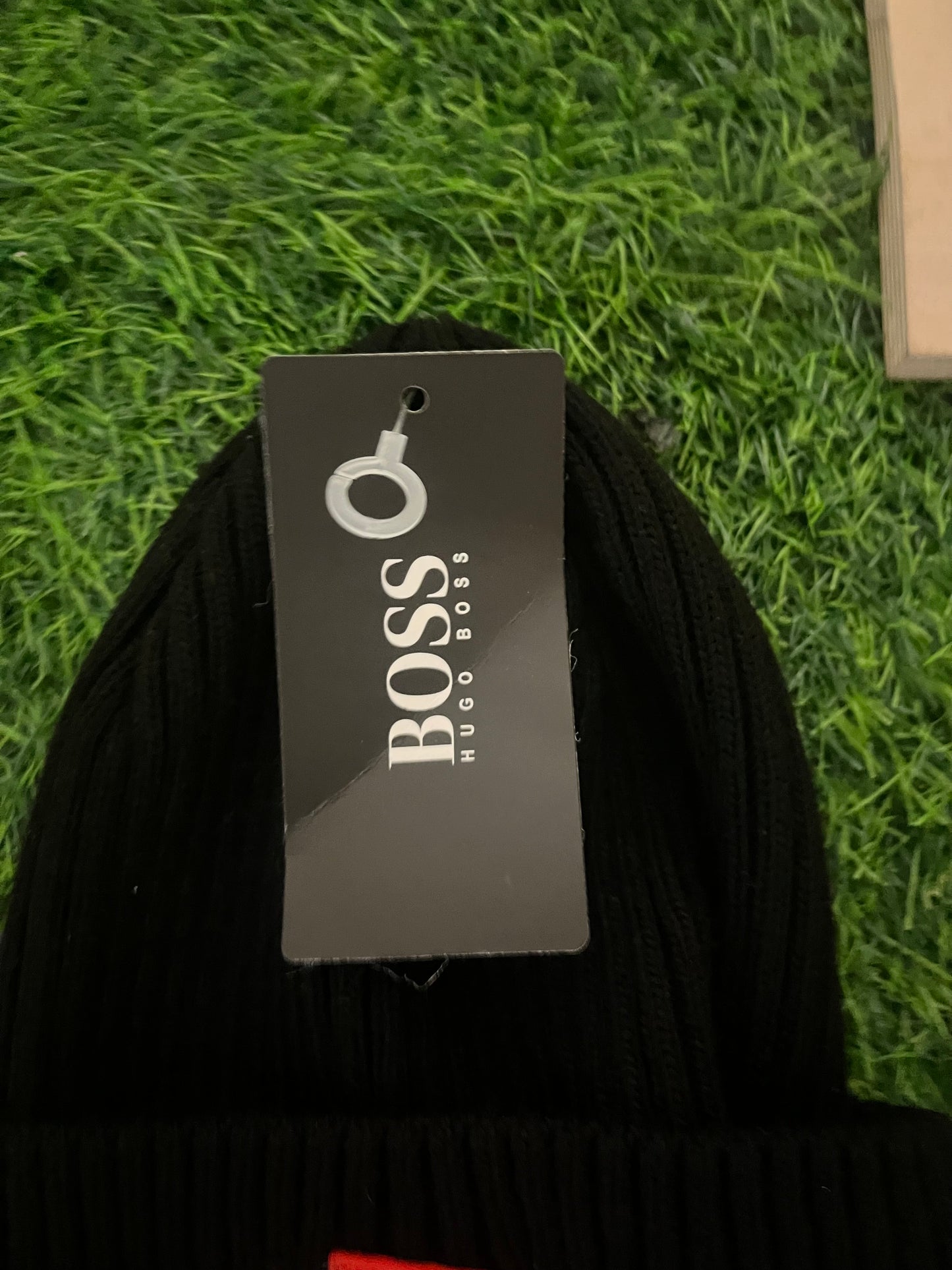 Hugo Boss Kapa Crna -50%%