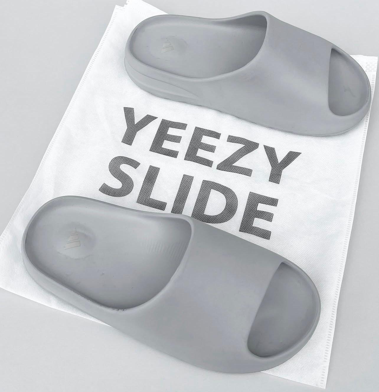 Yezzy Papuce Sive