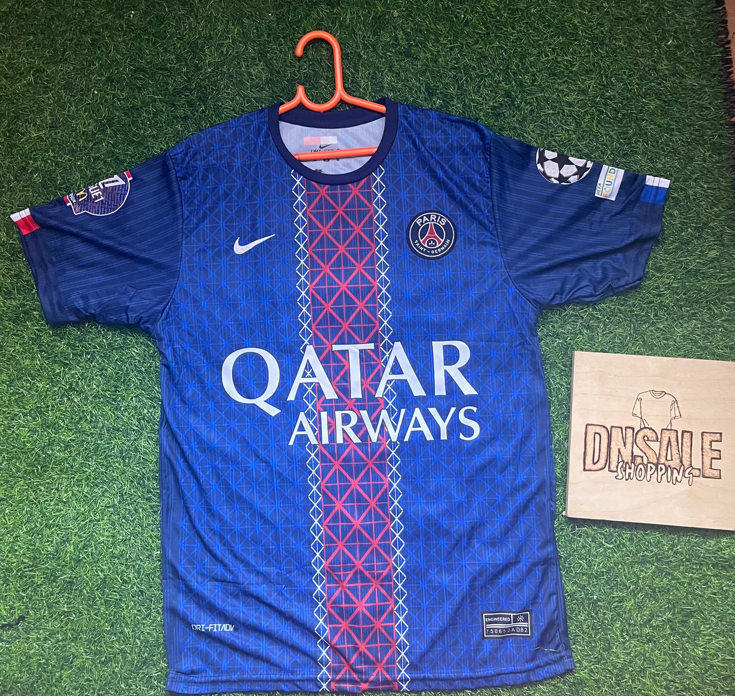Kvaratskhelia PSG Ligue 1 Dres