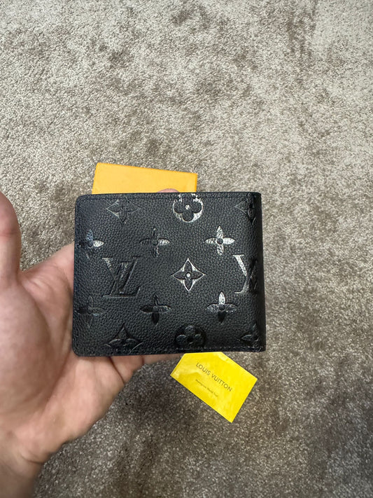 LV Novcanik ( -20%% )