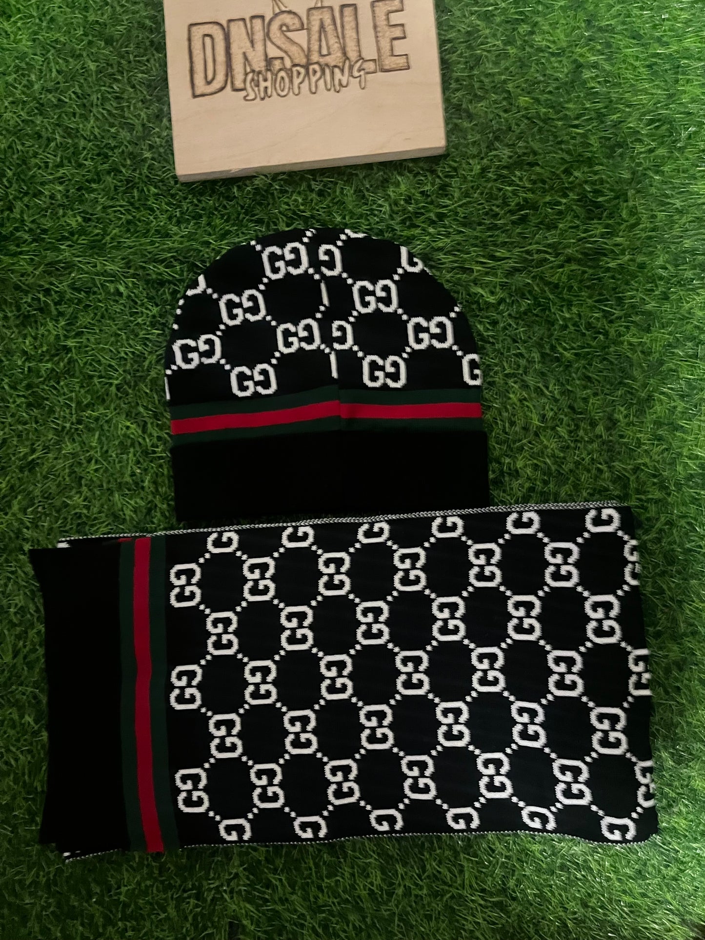 Gucci Kapa + šal -30%%
