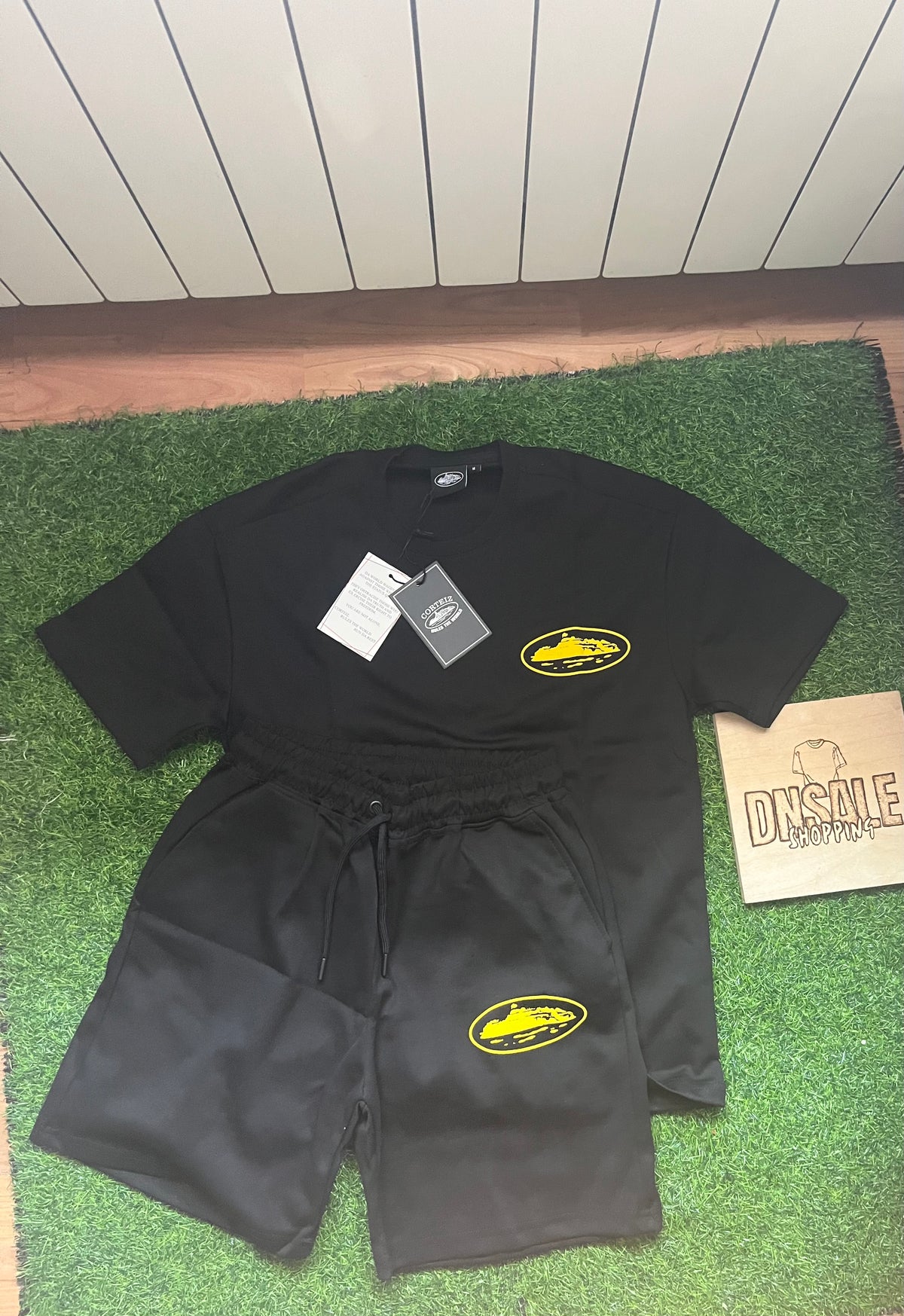 Corteiz Logo Summer Set ( Majica + Sorc ) Crni