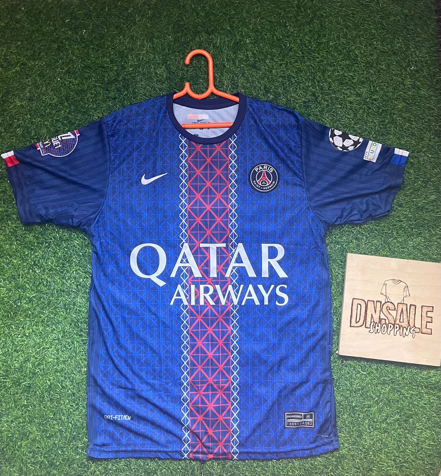 Kvaratskhelia PSG Ligue 1 Dres