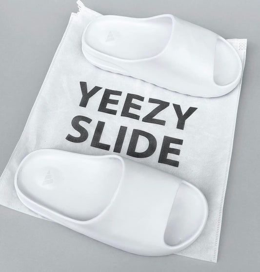 Yezzy Papuce Bele