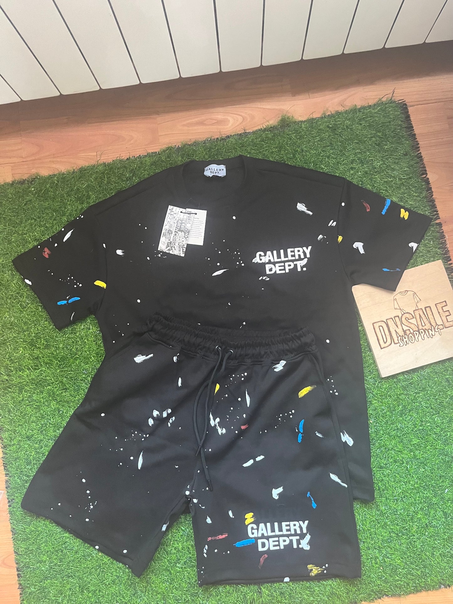 Gallery Dept Summer Set Crni ( Majica + Sorc )