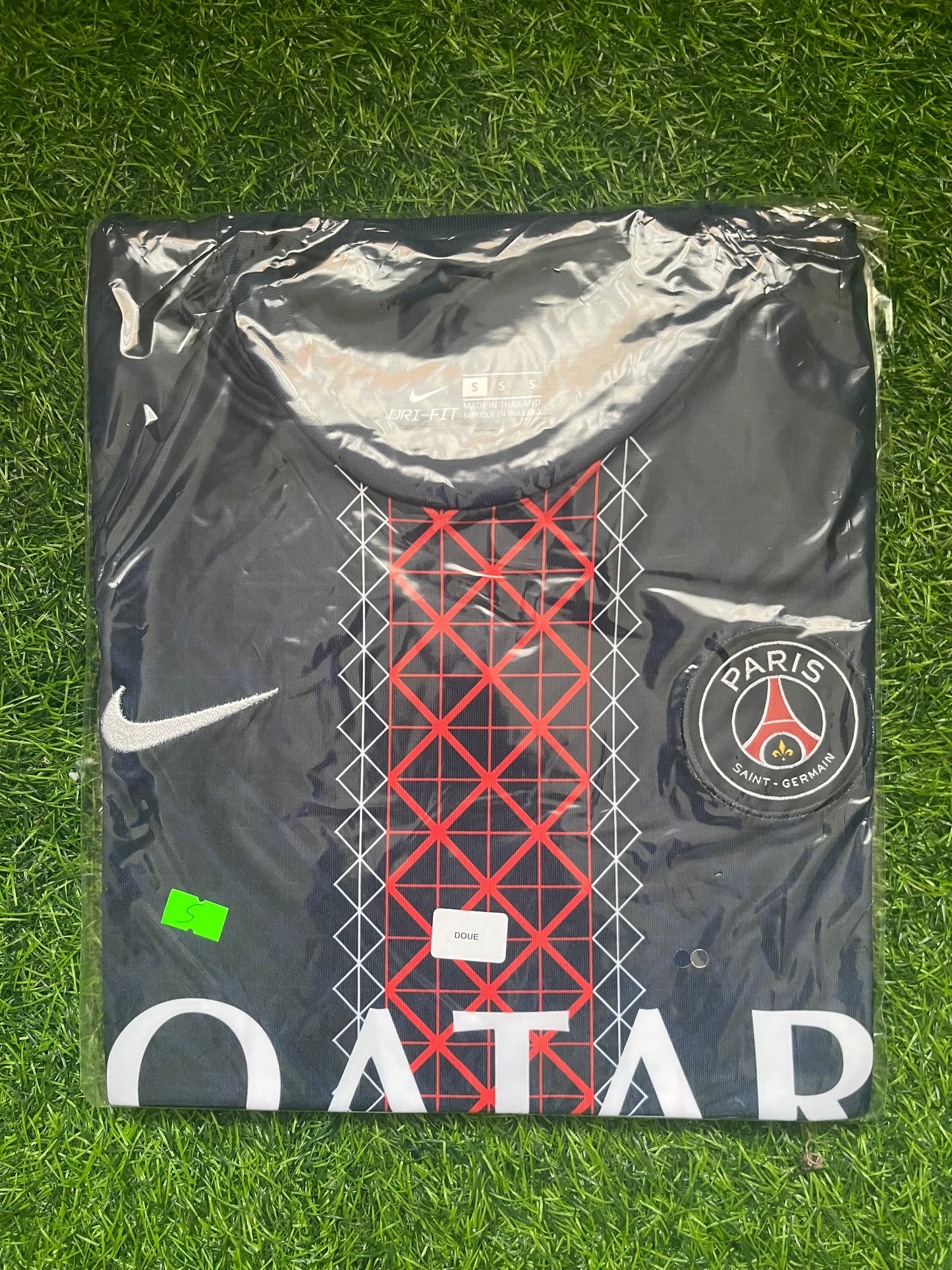 Desire Doue PSG Ligue 1 Dres