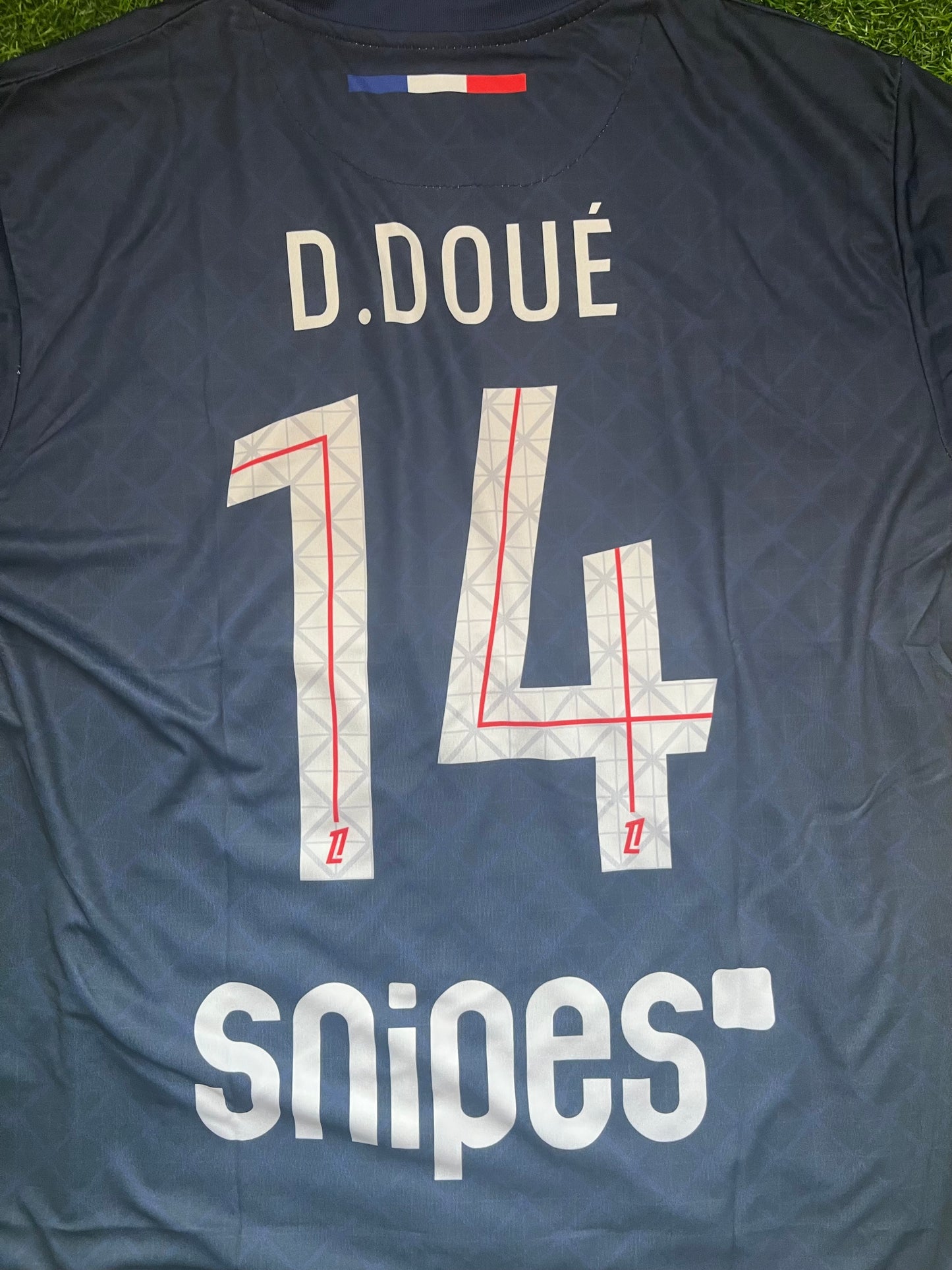 Desire Doue PSG Ligue 1 Dres