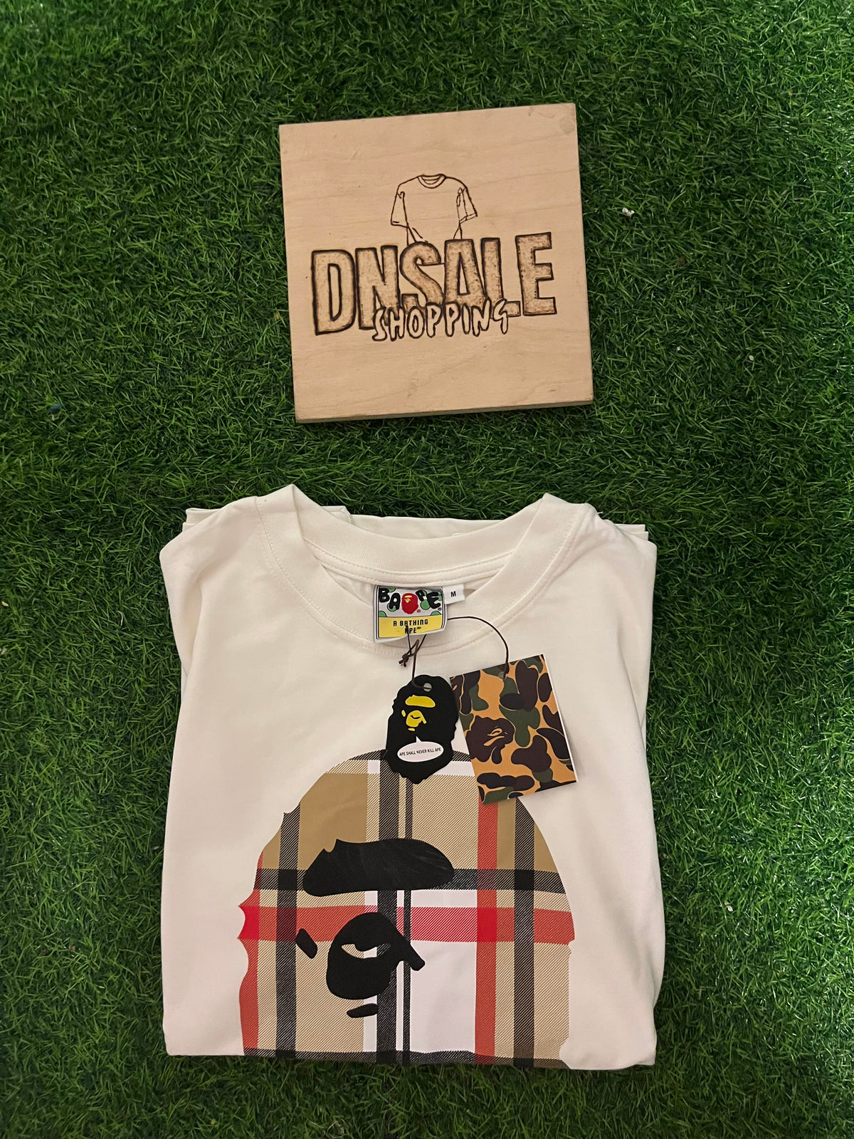 Bape x Burberry Majica Bela