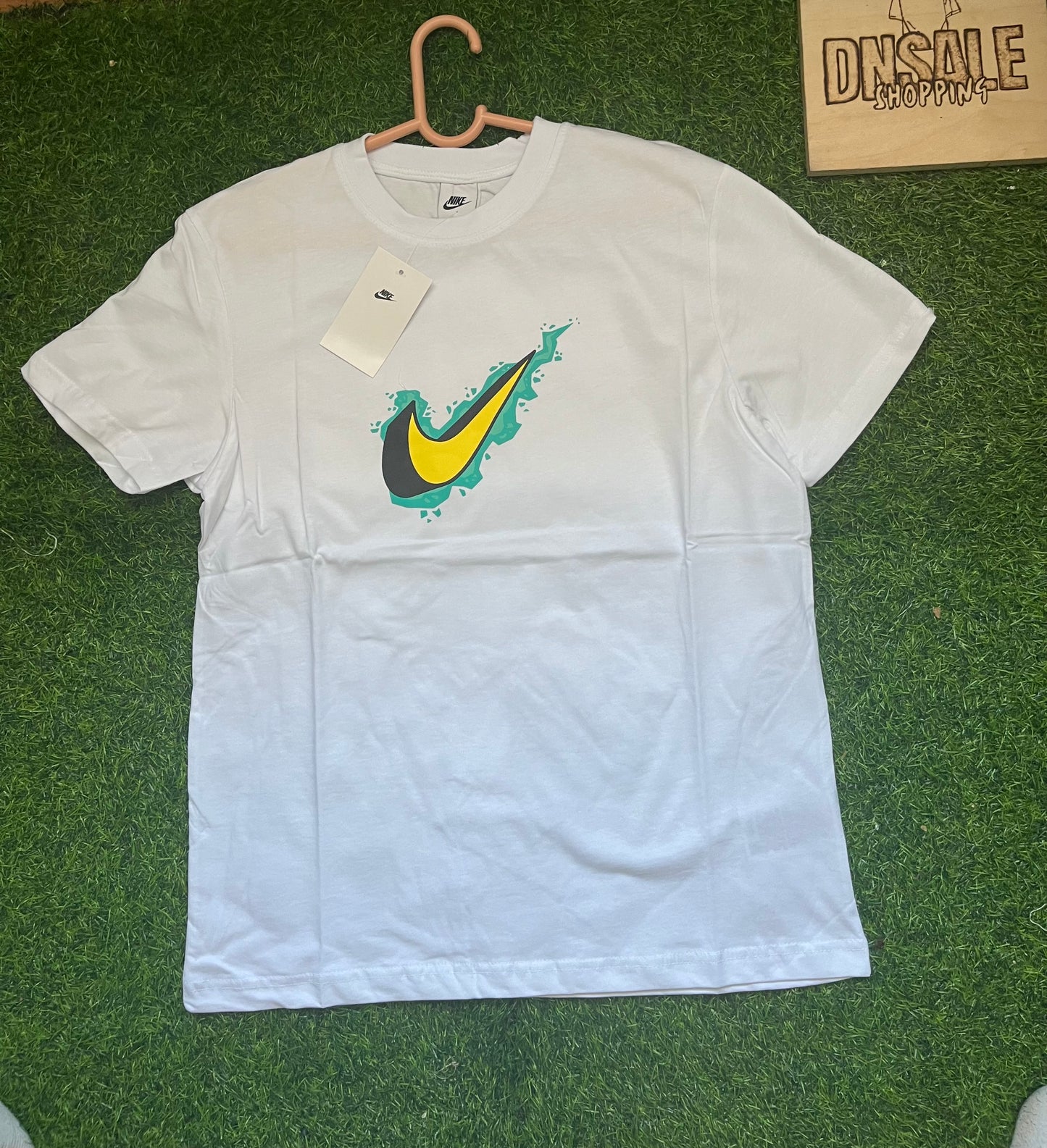 Nike Air Max 1 Majica Bela