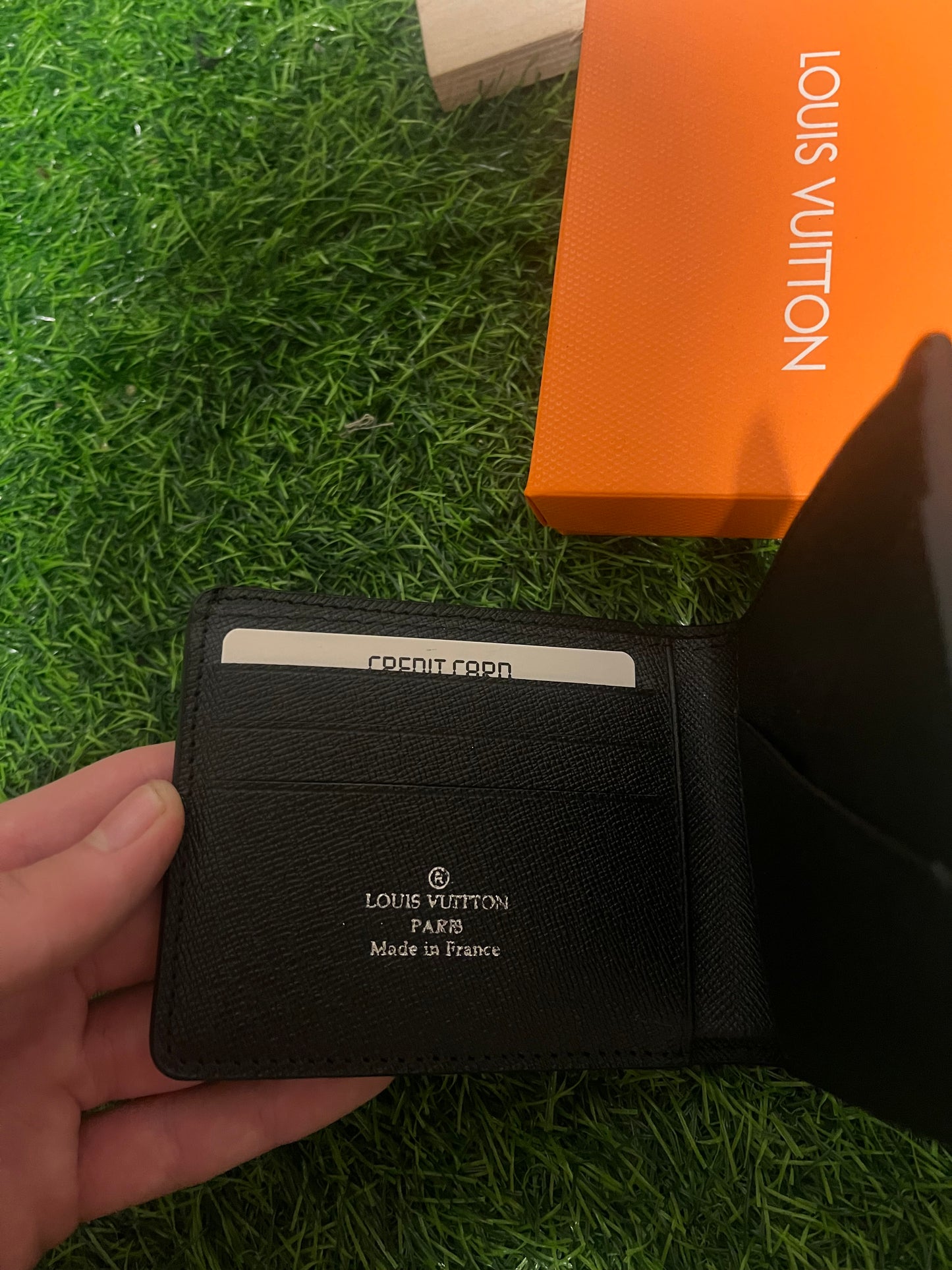 LV Novcanik -20%%