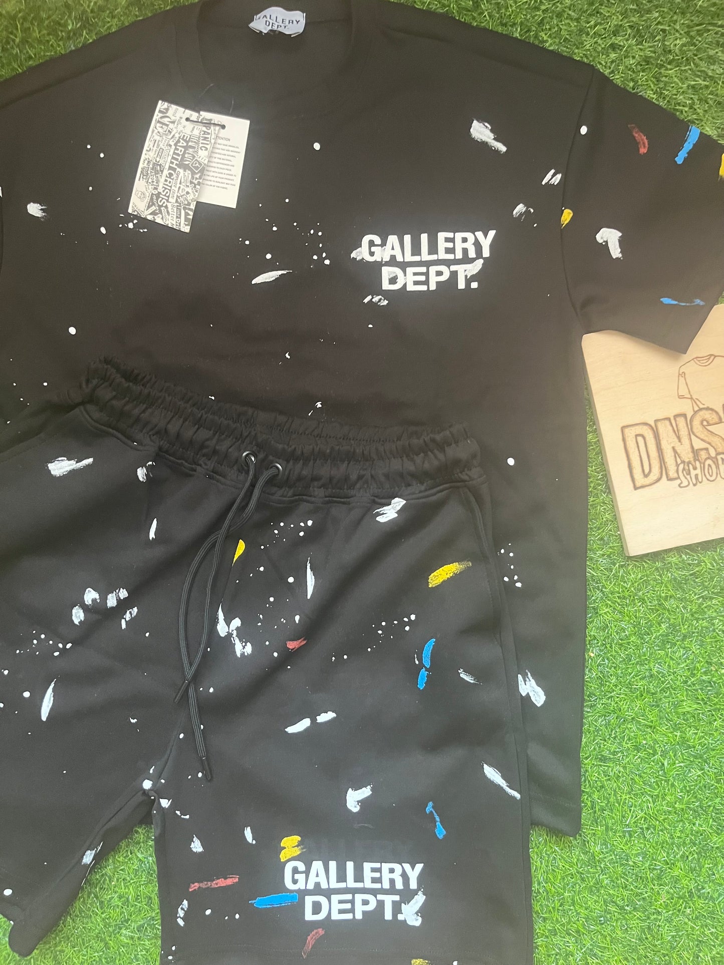 Gallery Dept Summer Set Crni ( Majica + Sorc )