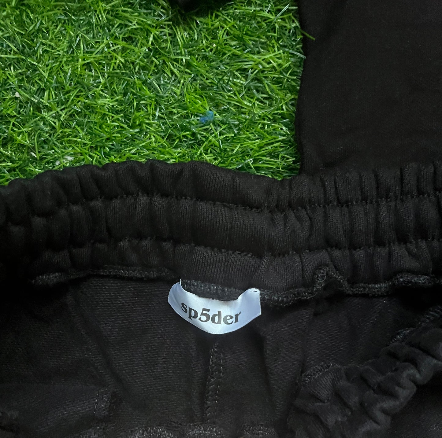 Sp5der Pink Letnji Komplet Crni ( Majica + Sorc )