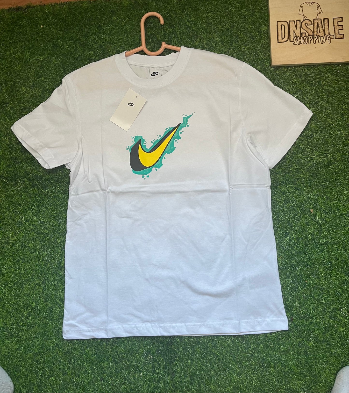 Nike Air Max 1 Majica Bela