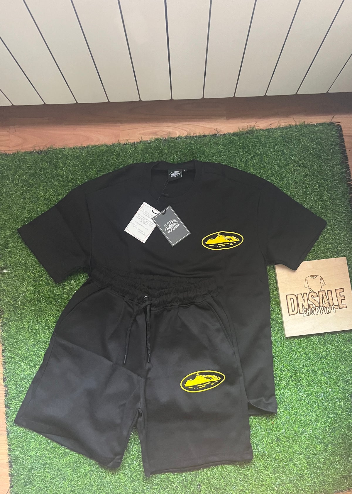 Corteiz Logo Summer Set ( Majica + Sorc ) Crni