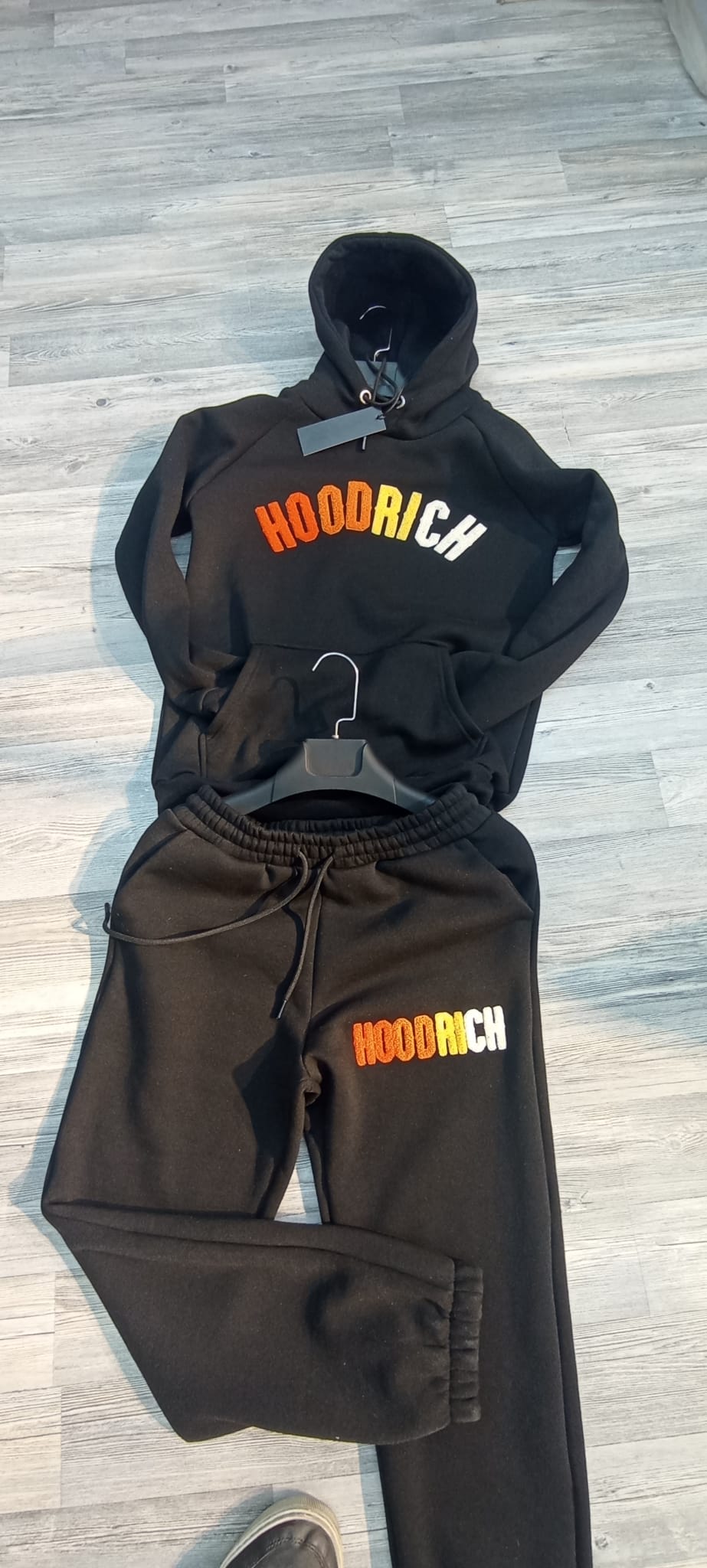 Hoodrich Komplet