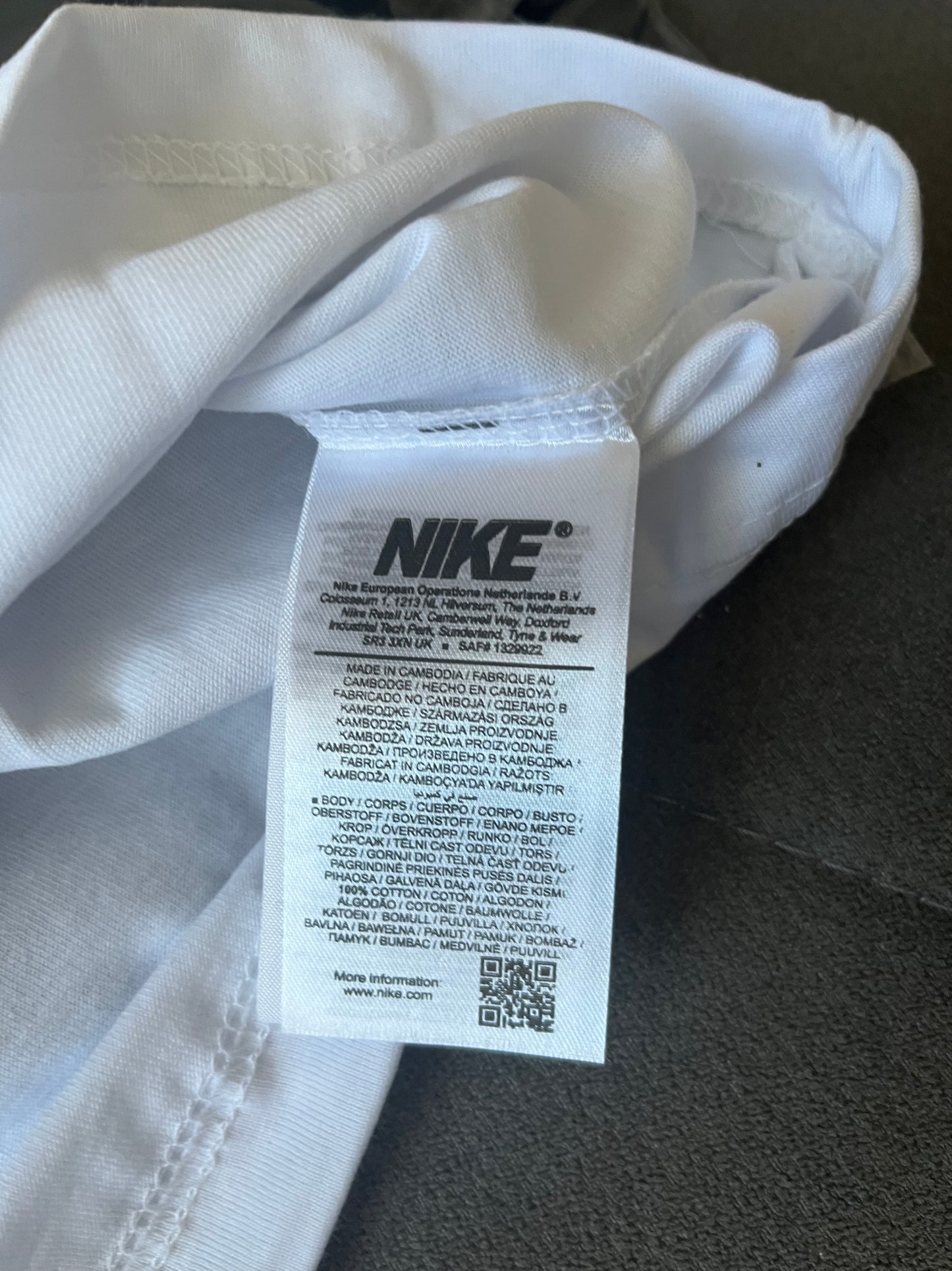 Nike Air Max 1 Majica Bela