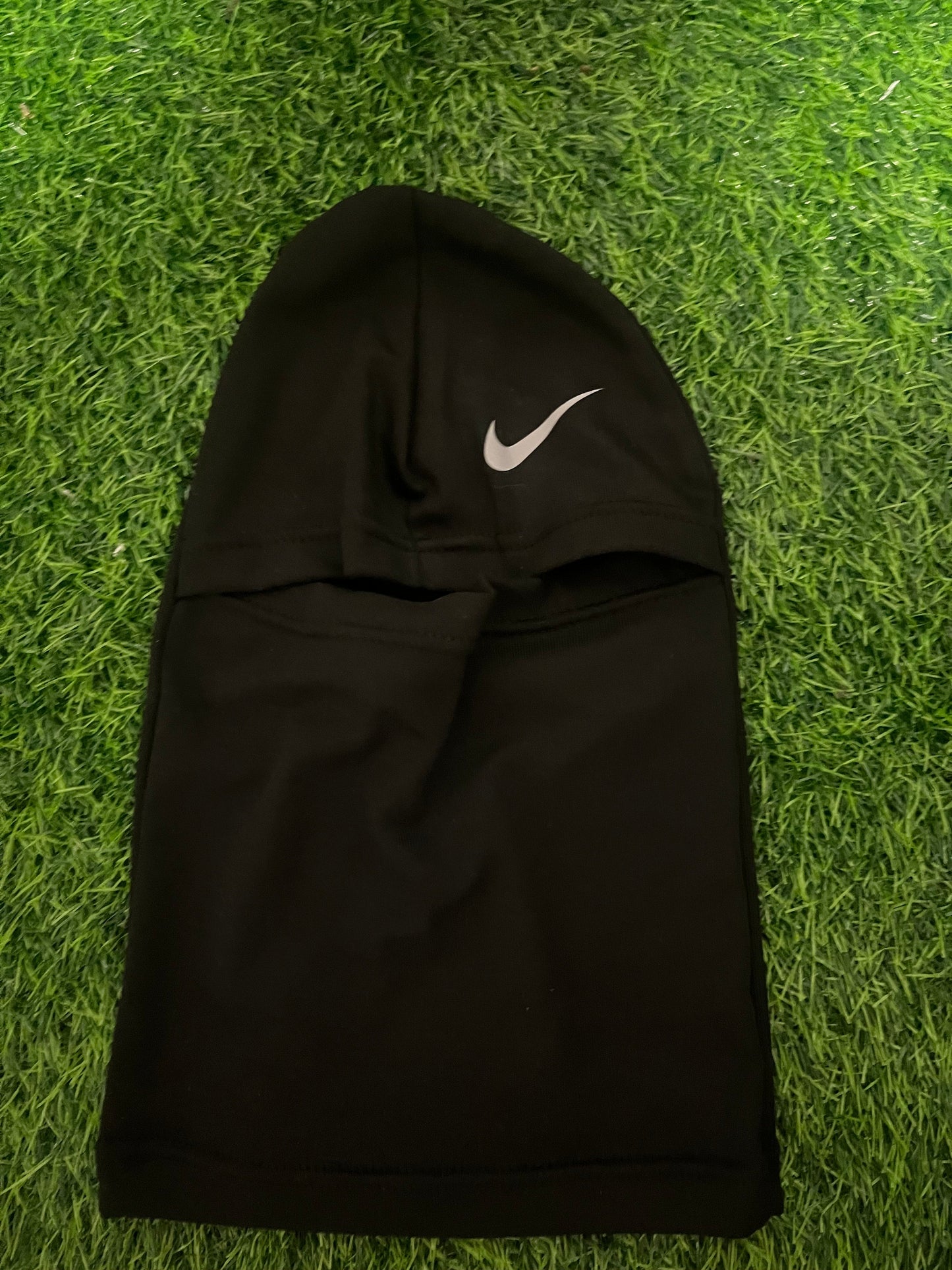 Nike Maska